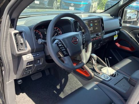 New 2026 Nissan Frontier PRO-4X w/ Pro Premium Package AWD/4WD image 18