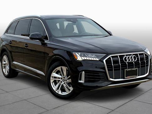 Used 2021 Audi Q7 3.0T Prestige w/ Prestige Package AWD/4WD image 3