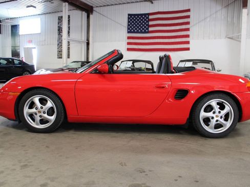 Used 1997 Porsche Boxster RWD image 28