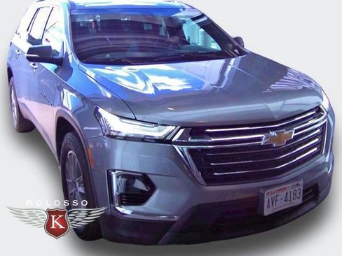 Used 2023 Chevrolet Traverse LT AWD/4WD image 1