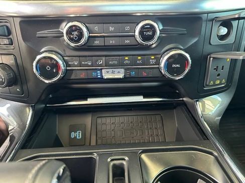 Used 2023 Ford F150 Lariat w/ Equipment Group 502A High AWD/4WD image 22