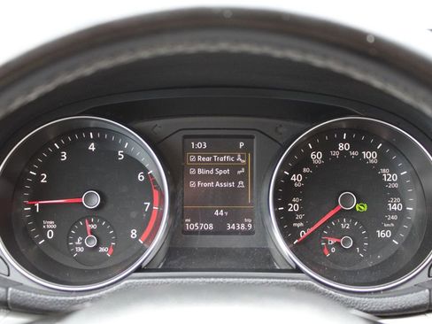 Used 2019 Volkswagen Passat 2.0T Wolfsburg w/ Wheels & Sunroof Package image 10