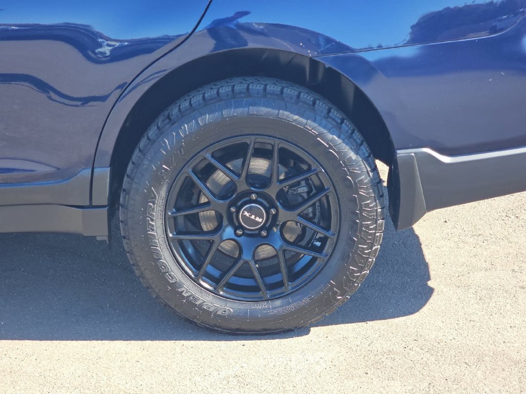 Used 2018 Subaru Outback 3.6R Limited AWD/4WD image 39