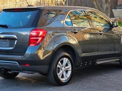 Used 2017 Chevrolet Equinox LS FWD image 5