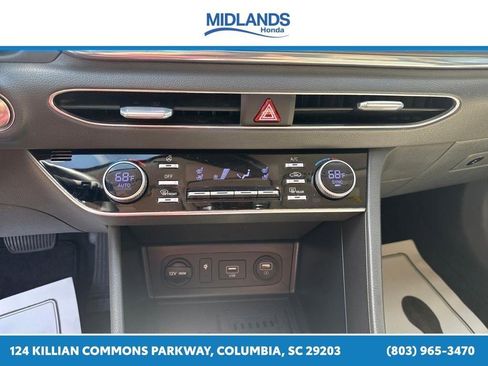 Used 2022 Hyundai Sonata Limited FWD image 29