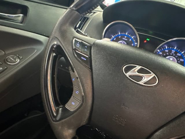 Used 2012 Hyundai Sonata SE w/ Navigation & Sunroof Pkg FWD image 18