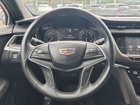 Used 2024 Cadillac XT5 Luxury AWD/4WD image 31