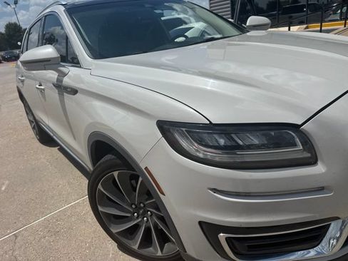 Used 2019 Lincoln Nautilus Reserve w/ Driver Assistance Package FWD image 1