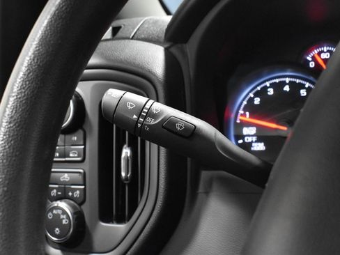 Used 2024 Chevrolet Silverado 1500 Custom image 11