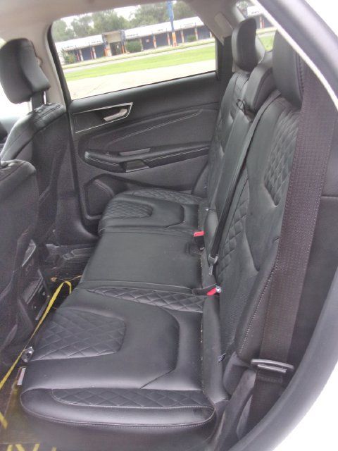 Used 2024 Ford Edge Titanium w/ Equipment Group 301A AWD/4WD image 12