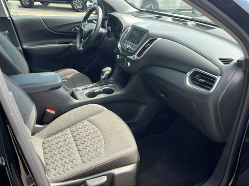 Used 2024 Chevrolet Equinox LT image 20