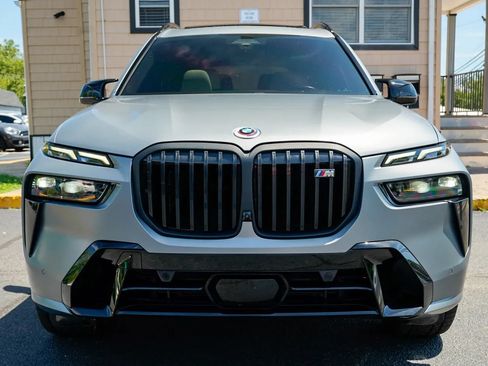 Used 2023 BMW X7 M60i w/ Executive Package AWD/4WD image 2