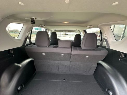 Used 2015 Toyota RAV4 XLE image 13