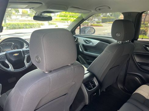 Used 2021 Chevrolet Blazer LT FWD image 26