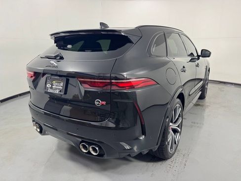 Used 2023 Jaguar F-PACE SVR AWD/4WD image 6