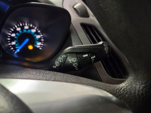 Used 2017 Ford Transit Connect XLT FWD image 18