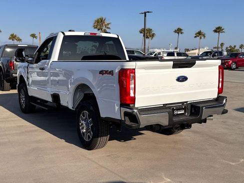 New 2025 Ford F350 XLT image 10