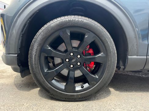 Used 2022 Ford Explorer ST w/ Equipment Group 401A AWD/4WD image 31