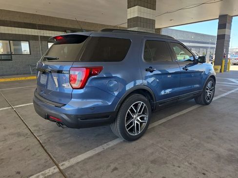 Used 2018 Ford Explorer Sport w/ Equipment Group 401A AWD/4WD image 4