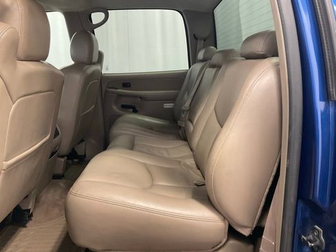 Used 2003 Chevrolet Silverado 2500 LT AWD/4WD image 28