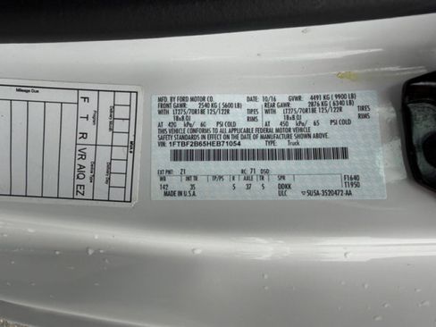 Used 2017 Ford F250 XLT w/ XLT Value Package AWD/4WD image 19