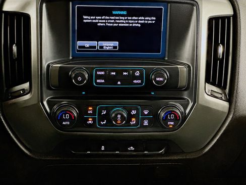 Used 2019 Chevrolet Silverado 1500 LT w/ All Star Edition image 26