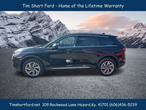 New 2025 Lincoln Corsair AWD w/ Towing Package image 7