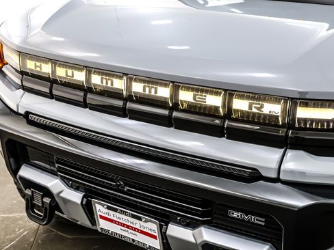 Used 2025 GMC Hummer EV 3X image 13