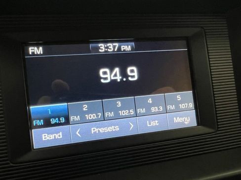 Used 2020 Hyundai Elantra SE image 19