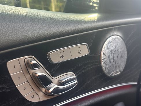 Used 2019 Mercedes-Benz E 450 4MATIC Sedan image 53