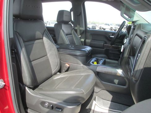 Used 2022 GMC Sierra 2500 Denali image 24