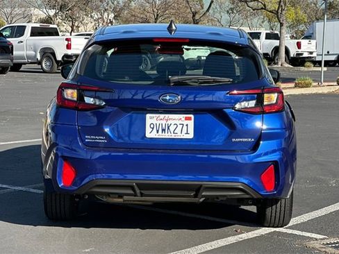 Used 2025 Subaru Impreza 2.0i image 5