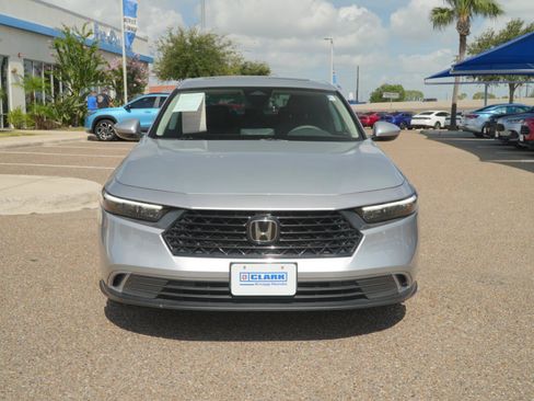 Used 2024 Honda Accord EX image 2