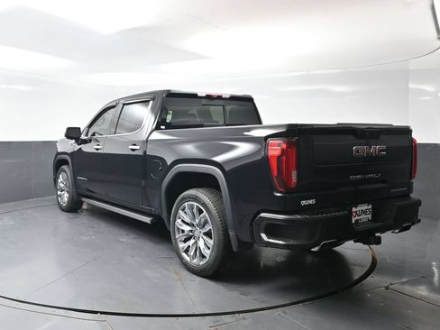 Used 2023 GMC Sierra 1500 Denali w/ Denali Reserve Package AWD/4WD image 12