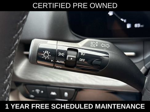 Used 2024 Kia Carnival SX FWD image 26
