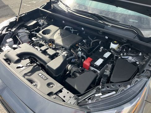 Used 2025 Toyota RAV4 XLE w/ Convenience Package image 12