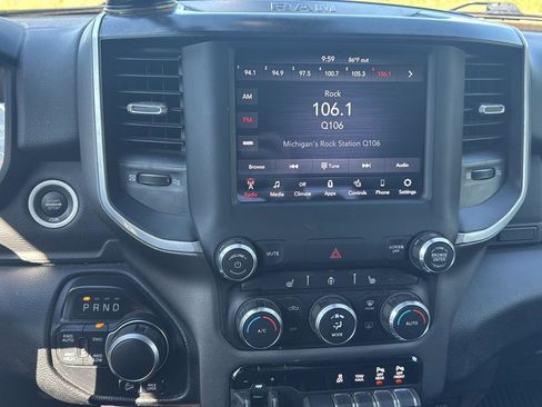 Used 2021 RAM 1500 Big Horn AWD/4WD image 13