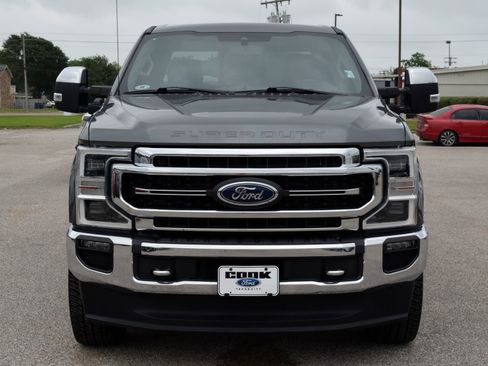 Used 2021 Ford F250 Lariat w/ Lariat Ultimate Package AWD/4WD image 2