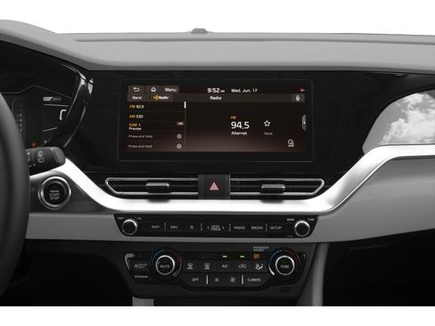 Used 2021 Kia Niro Touring FWD image 10