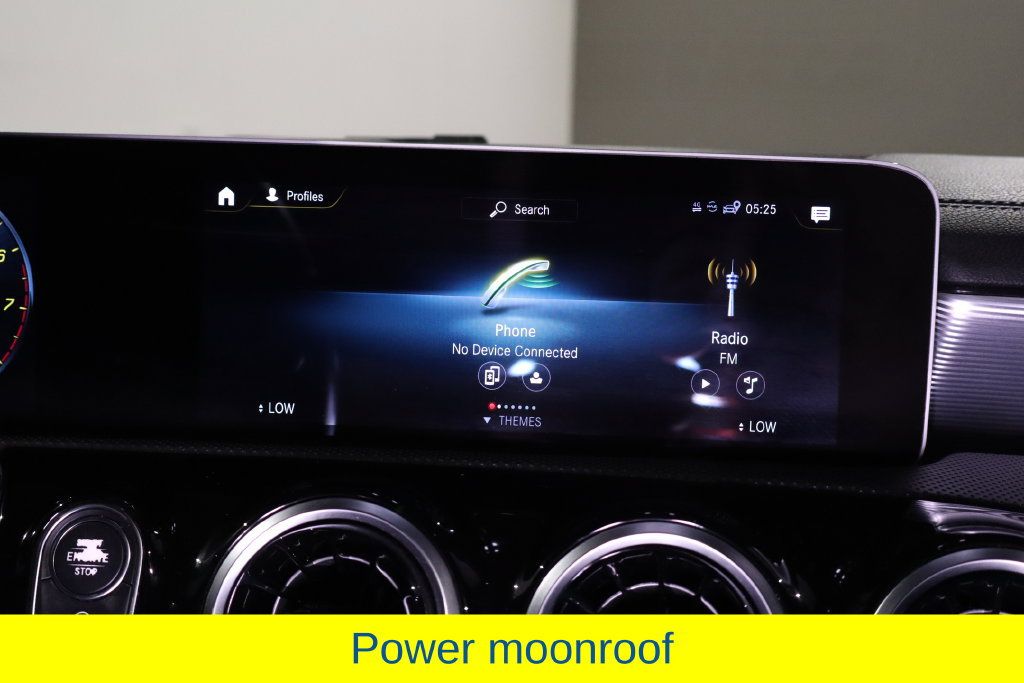 Used 2020 Mercedes-Benz CLA 250 image 22
