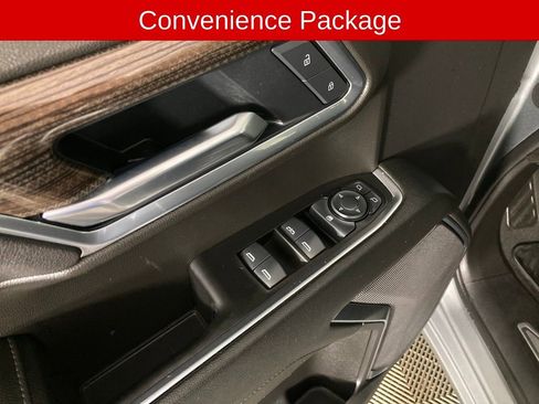 Used 2025 Chevrolet Silverado 1500 LT image 13