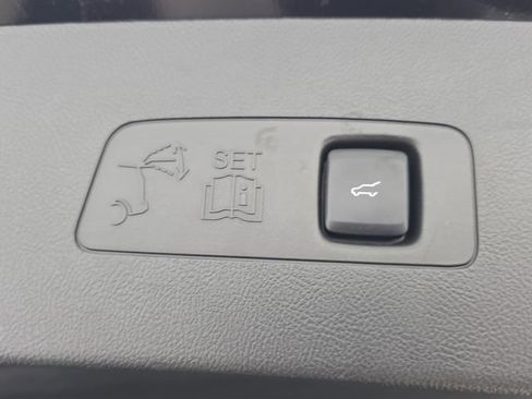 Used 2022 Lincoln Corsair Standard image 30