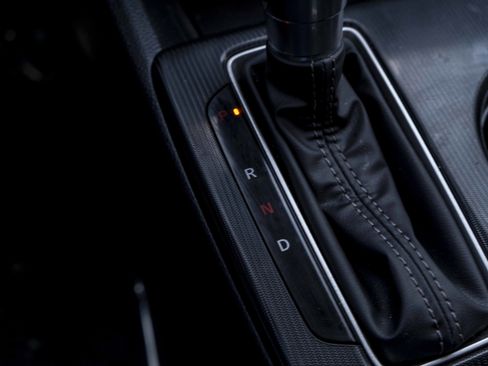 Used 2025 Honda Civic Sport image 29