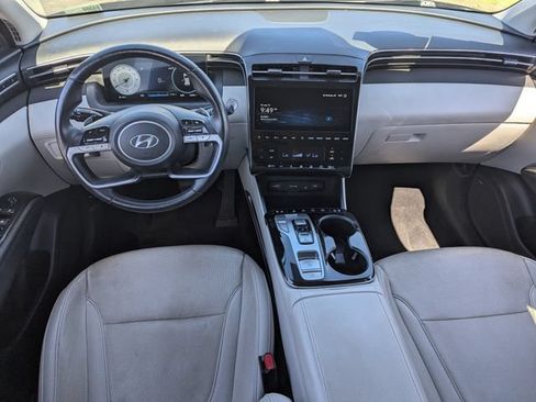 Used 2023 Hyundai Tucson Limited AWD/4WD image 12