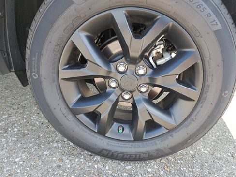 Used 2025 Toyota RAV4 LE FWD image 26