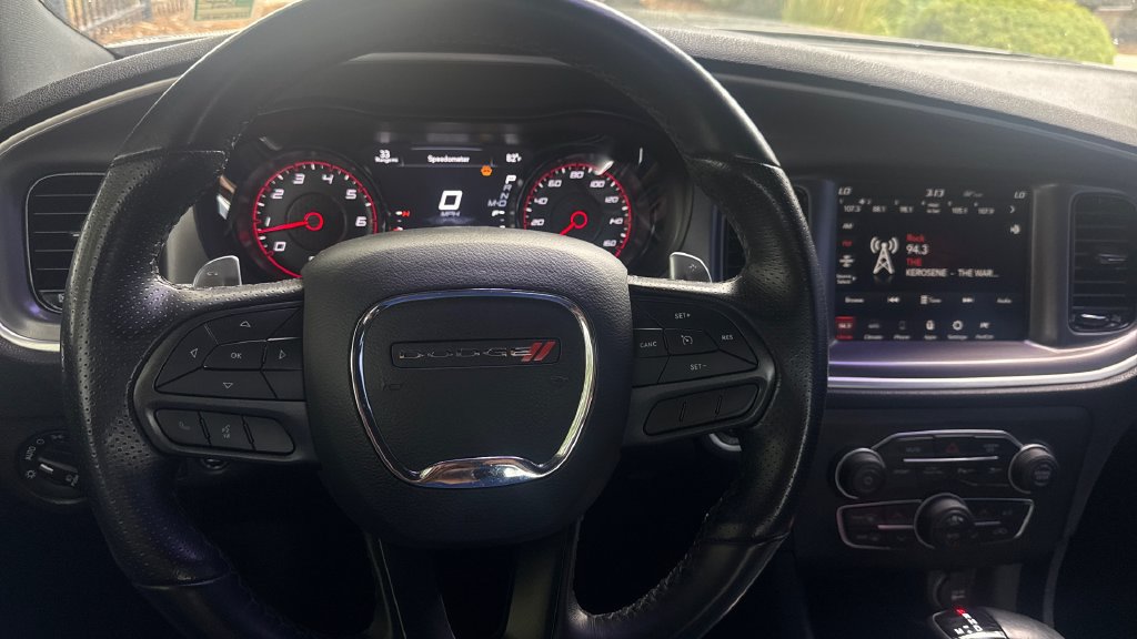 Used 2022 Dodge Charger R/T w/ Driver Convenience Group RWD image 23