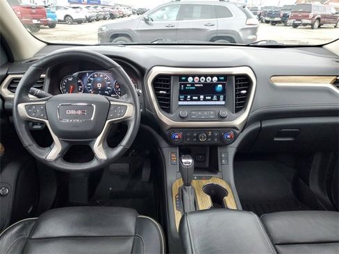 Used 2017 GMC Acadia Denali w/ Technology Package image 38