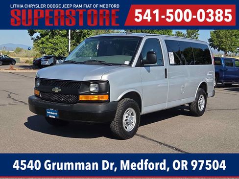 Used 2017 Chevrolet Express 2500 LS RWD image 1