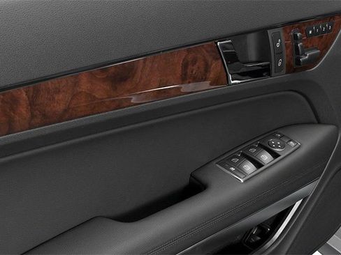 Used 2013 Mercedes-Benz E 350 Cabriolet image 16