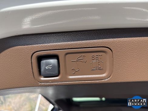 Certified 2024 Ford Expedition King Ranch image 18